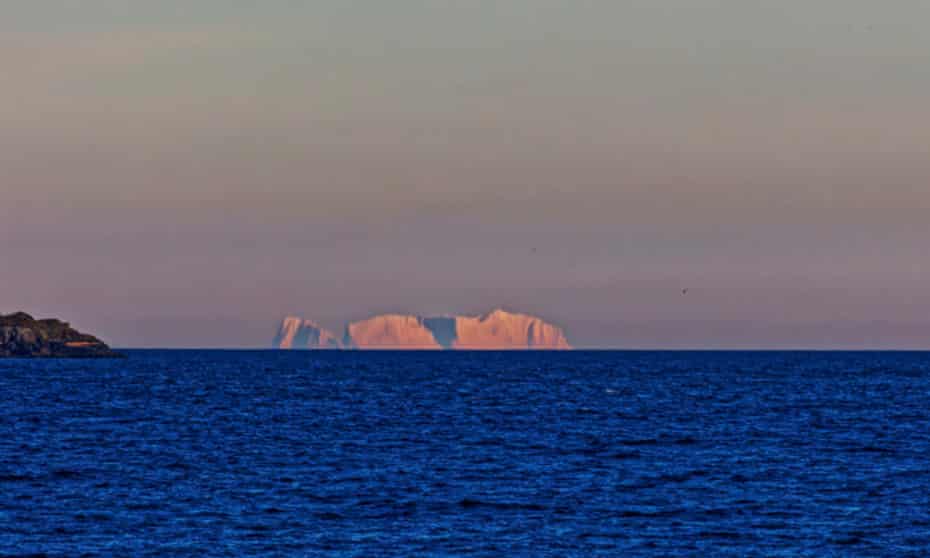 Simone Engels’s photograph of the apparent iceberg off the coast of Vancouver Island.